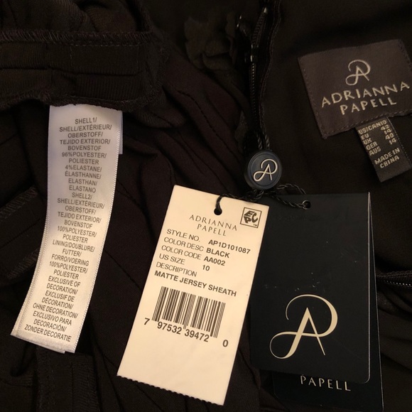 🎉🎉BOGO FREE🎉🎉ENTIRE CLOSET!!! - Picture 4 of 6